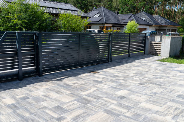 Best Driveway Pavers Near Me  in La Crescent, MN
